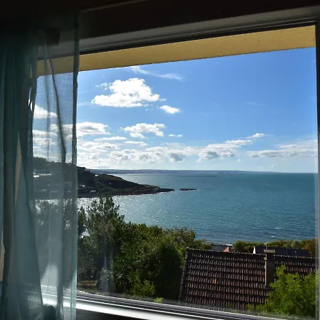 Scenic In Near Sea Holiday home *