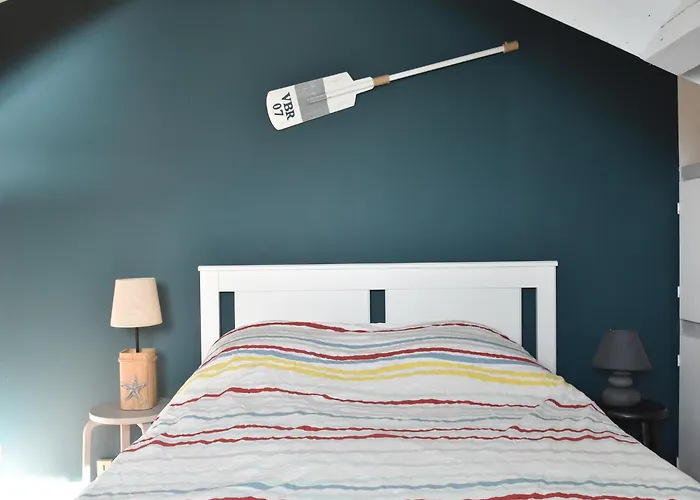 Sea View In Holiday home *