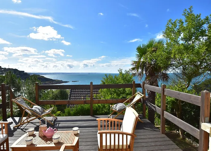 Holiday home Sea View In Fermanville